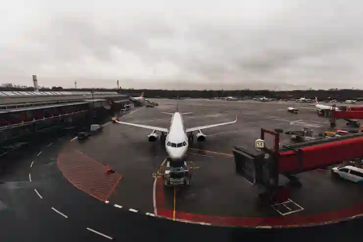 인천공항 태풍으로 인한 결항 및 지연 확인 방법과 항공기상청의 역할